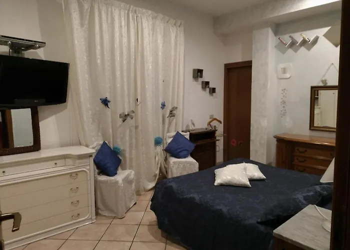 Rosaspina גרוסטו